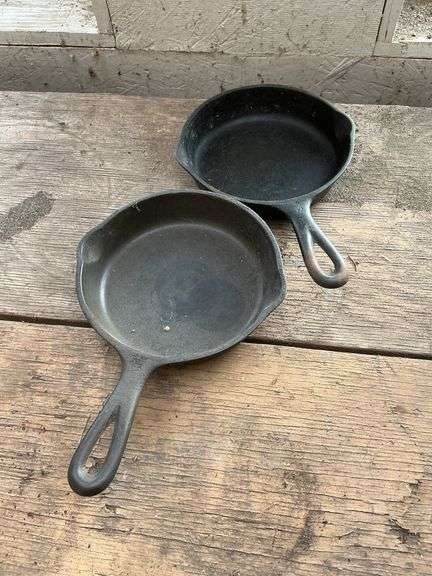 Two Wagner Ware 6.5 in cast iron skillets