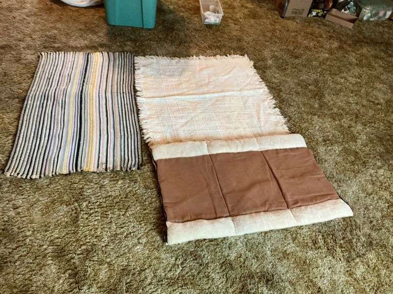 throw rug- cover for a dog bed- nice cream color throw blanket ...
