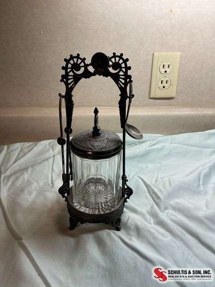Victorian-Style Condiment Holder
