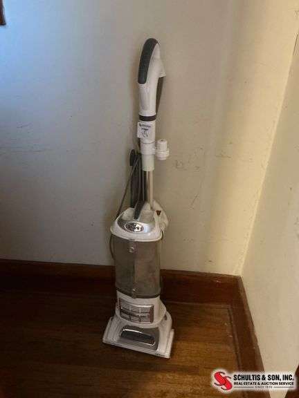 Shark Upright Vacuum