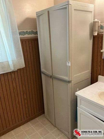 Plastic Storage Cabinet