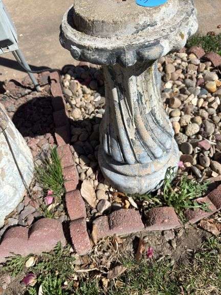 BIRD BATH BASE