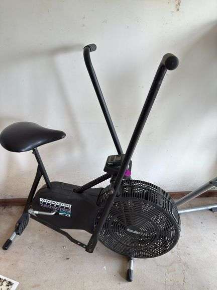 Exercise stationary pedal bike