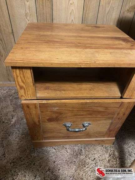 End table