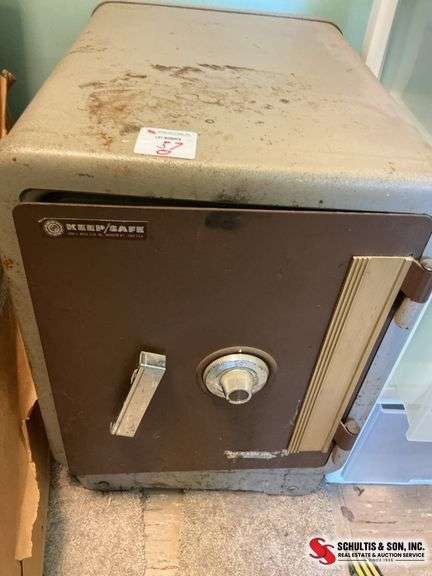 Vintage  safe with combination
