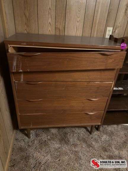 Mid century Chester drawers