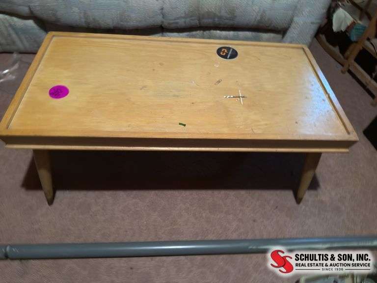 Retro coffee table