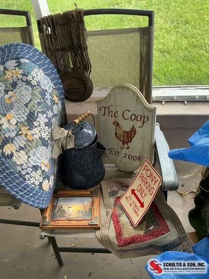 Blue flowered kitchen rug, enamel coffee pot, farm scenery picture, quilted placemats,the coupe chic