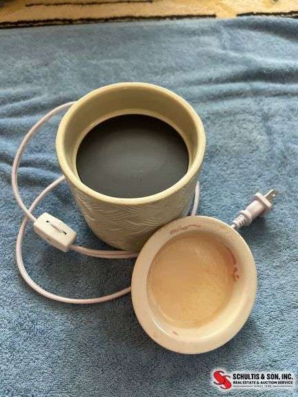 Wax melt warmer