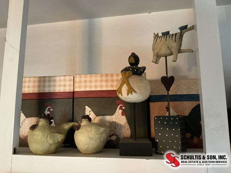 Three chicken decorative boxes