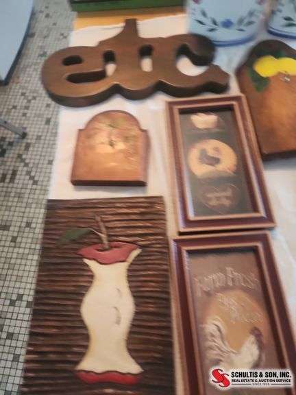 Wall decor