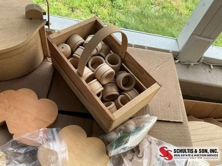 Wooden box with lid, berry box, napkin, rings, hearts, and different shape shapes for painting