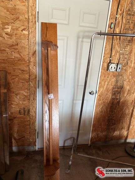 Wall shelf for quilt holder