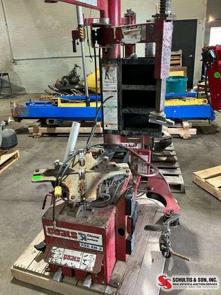 Two coats fire changers both have different problems would make one good machine