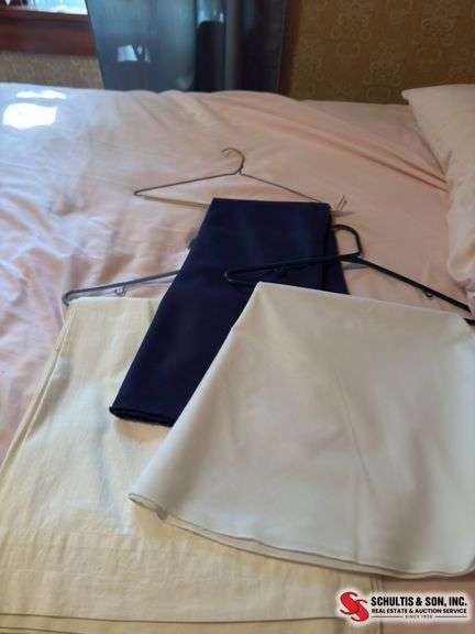 Table clothes   Runner,