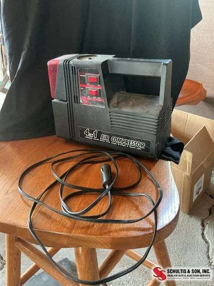 Portable air compressor