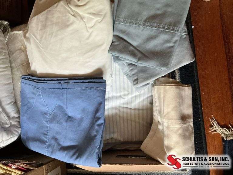 sheets and pillowcases ￼