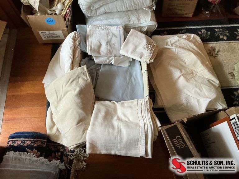 sheets and pillowcases ￼