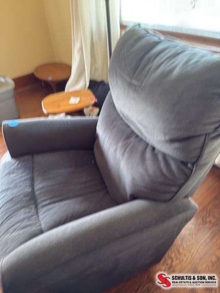 Lazy boy recliner