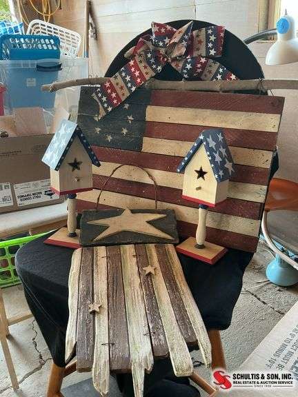 Patriotic decor