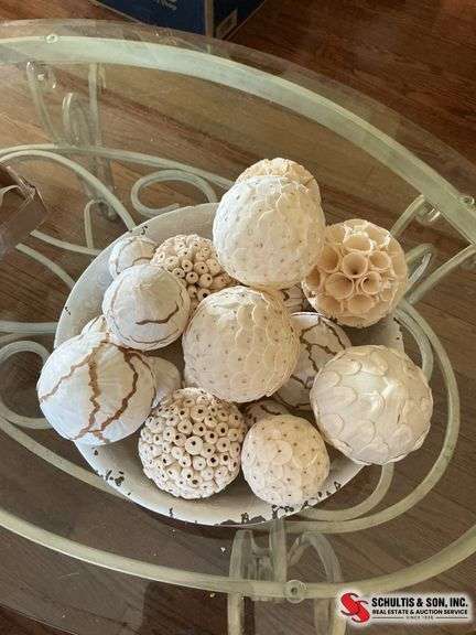 Mixed texture orbs