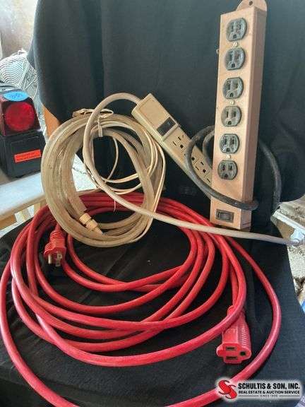Extension cords & power strips