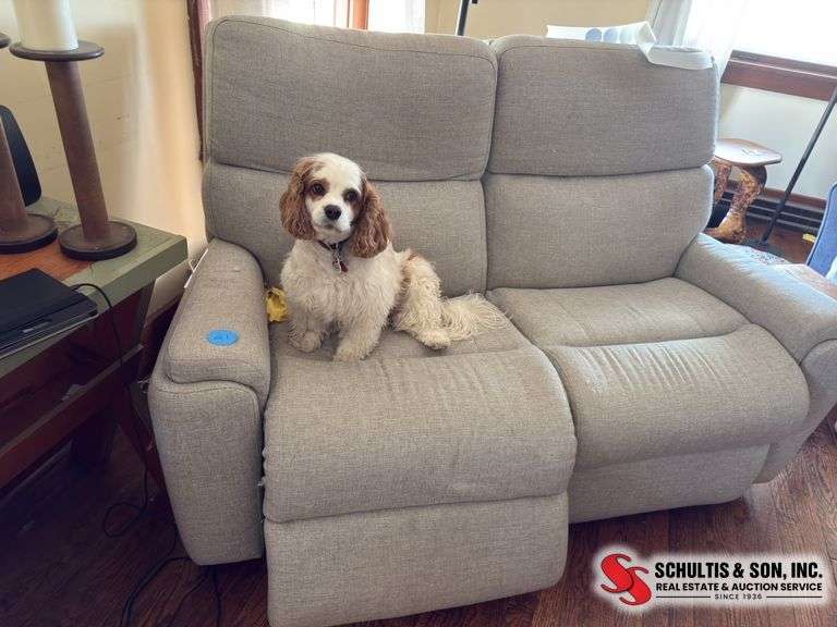 2 Couch recliner  electric