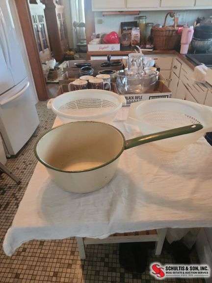 enamel wear pan and two strainers