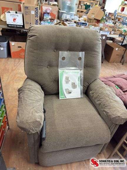 Pride medium size lift chair