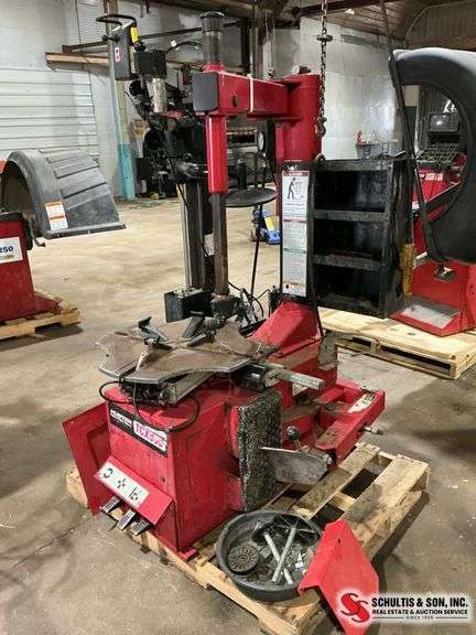 Hunter TCX 500 tire changer working condition newer motor needs to be installed