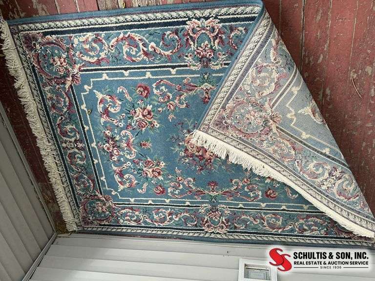 Area rug. Tapestry like 46x64