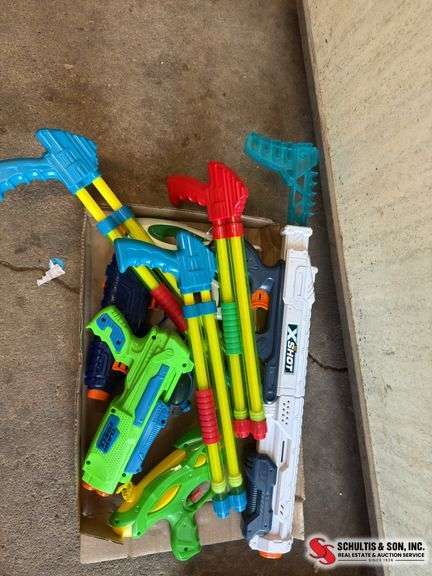 Water guns , nerf guns