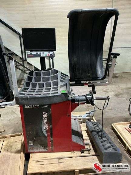 Hunter GSP 9200 wheel balancer 10colet set works as should