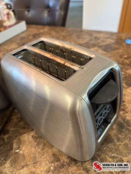 2 toasters