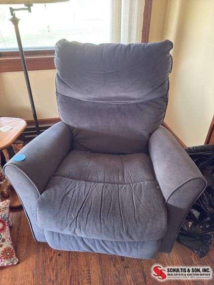 Lazy boy recliner
