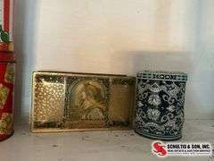 Vintage Whitmans chocolate tin