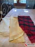 Table clothes   Runner,