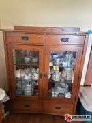 Oak   China hutch