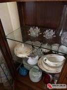 Oak   China hutch