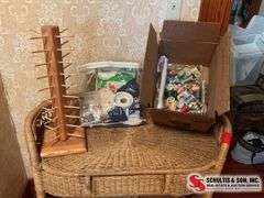 Brother sewing machine with case and essentials ￼
