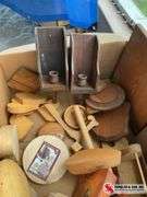 variety of wood items that can be painted or use for crafts ￼