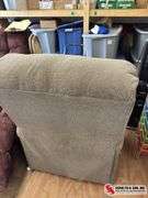 Pride medium size lift chair