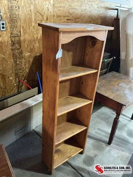 Slim bookshelf ￼