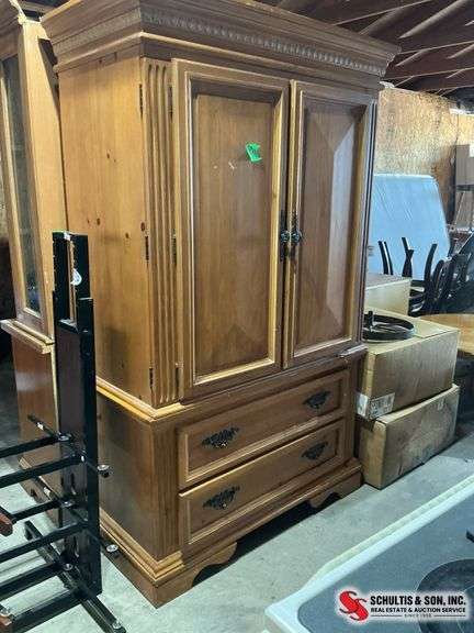 Entertainment center two drawers ornate trimming