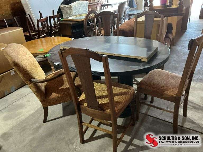 Dining room set oak chairs, black table