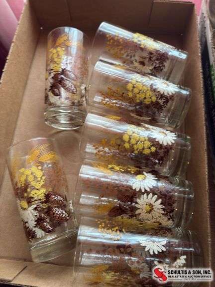 7 VINTAGE LBBY FLORAL GLASSES
