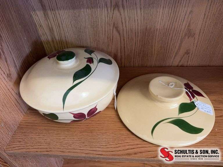 Watt 54 star casserole with lid and 9 in casserole lid