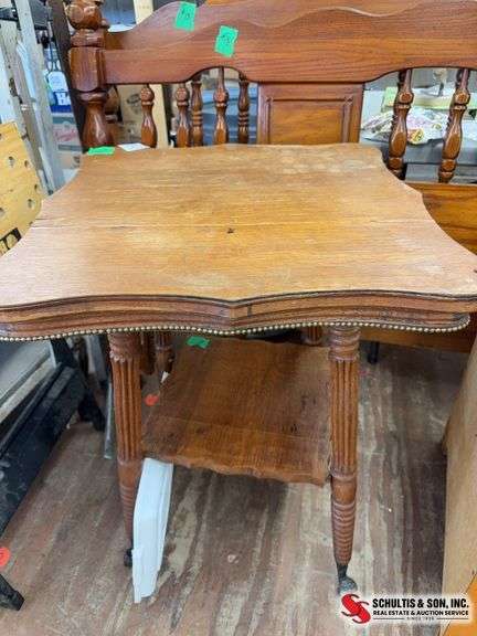 Antique fern oak table