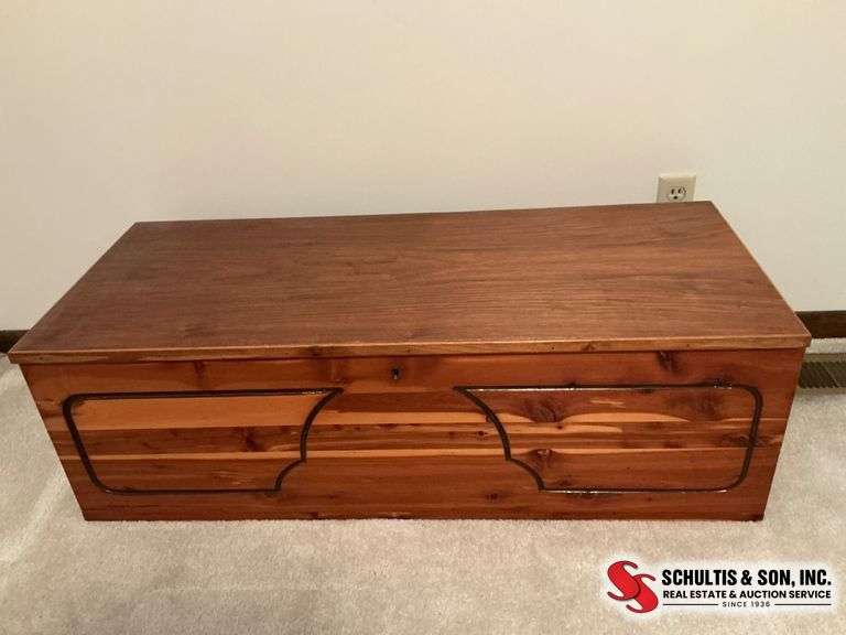 Cedar Hope Chest
