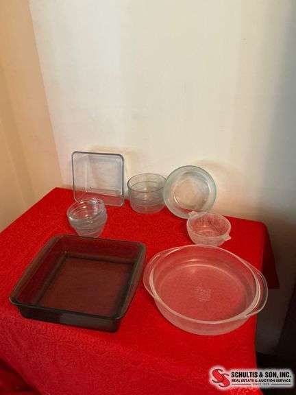 Antique Glass Bakeware Set